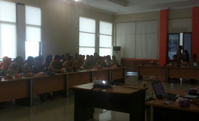 Bupati Mursini Pimpin Rapat Evaluasi Realisasi Fisik dan Keuangan